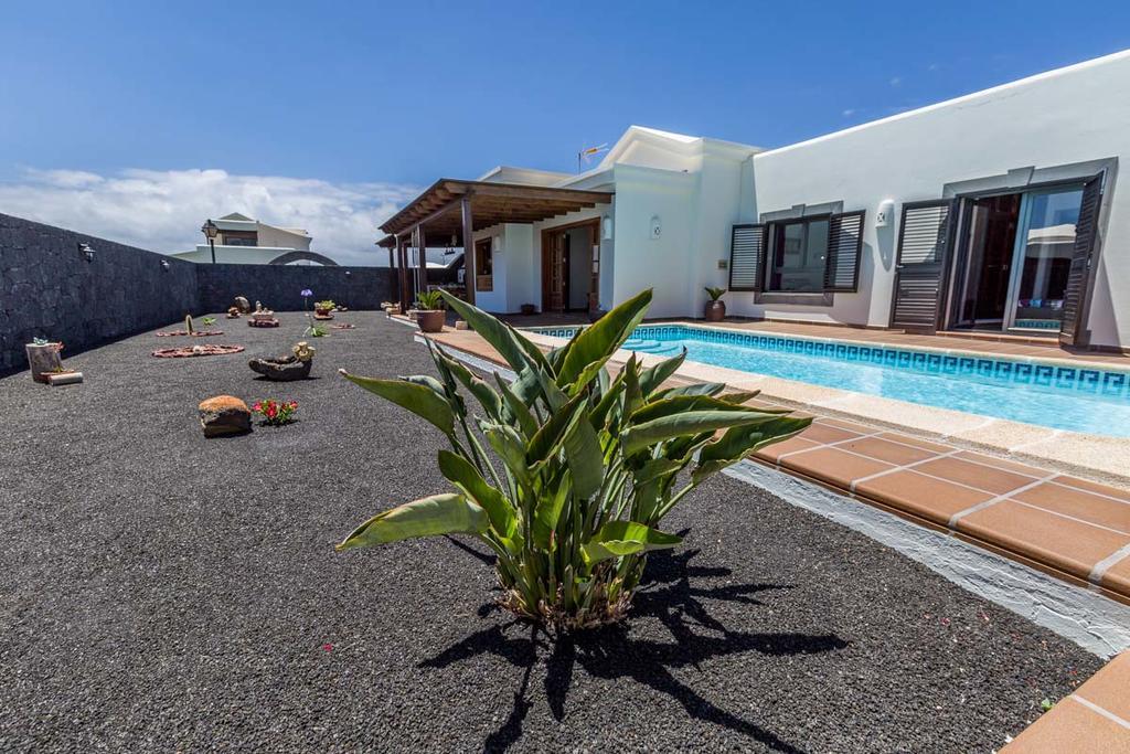 Villa El Faro Playa Blanca  Ngoại thất bức ảnh